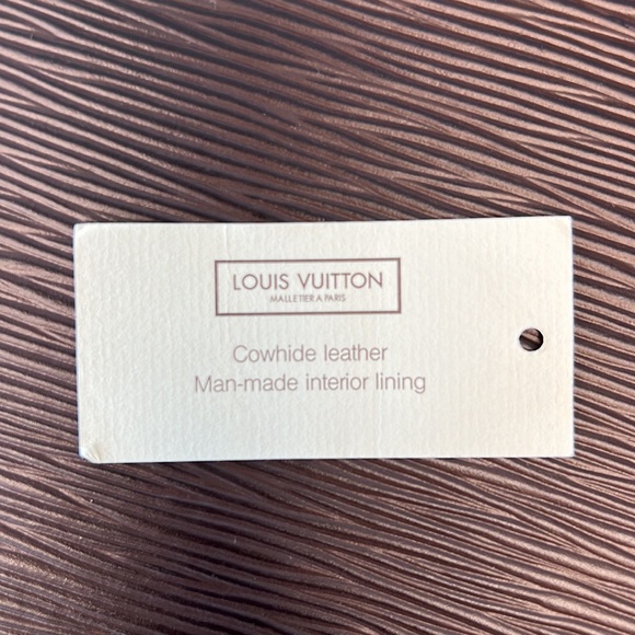 Louis Vuitton Plat Epi Moka ✨Mint condition.✨ - Picture 7 of 9
